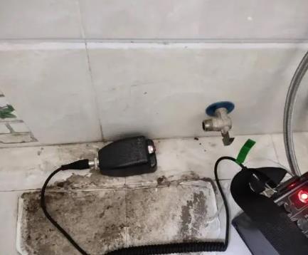 上蔡屋顶漏水维修公司分享下卫生间漏水的危害及解决方法